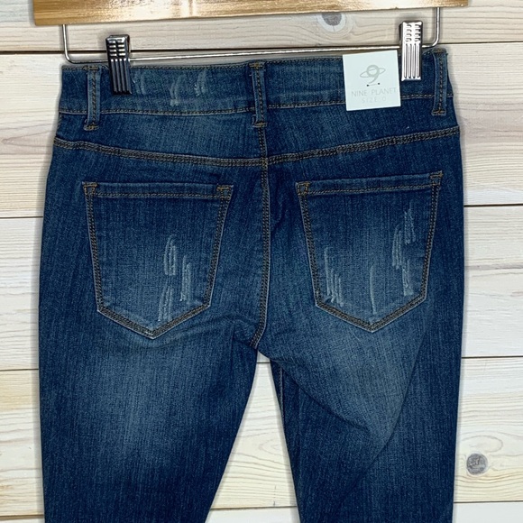 Size 0 Medium Washed Patched Distressed Jeans - Picture 7 of 10